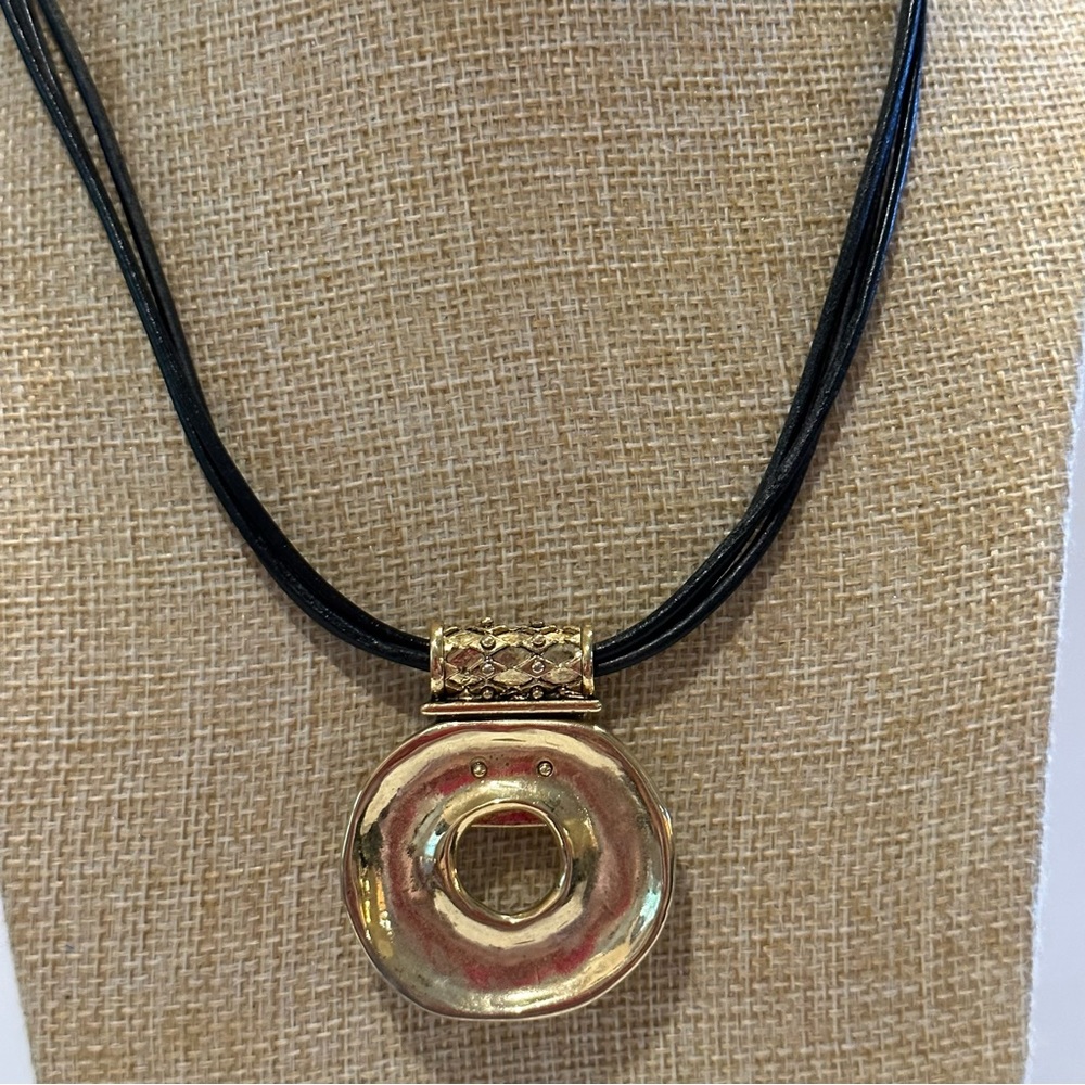 Chico’s Necklace black leather chain w/ round gold pendant w/ black bead center - Picture 8 of 11